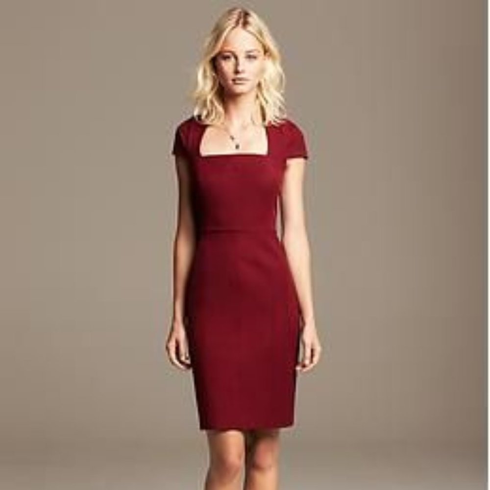 Banana Republic Sloan Dress in Burgundy 00p